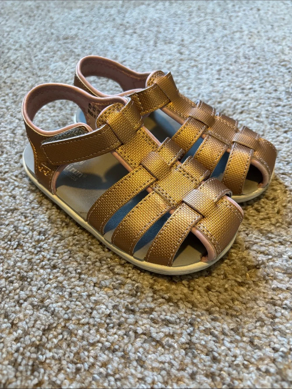 See Kai Run Rose Gold Sandals Size 10 | summer | outdoors | casual | play